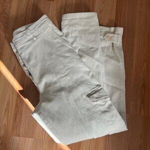 Aritzia Wilfred Modern Cargo Pants in Cream Size 8